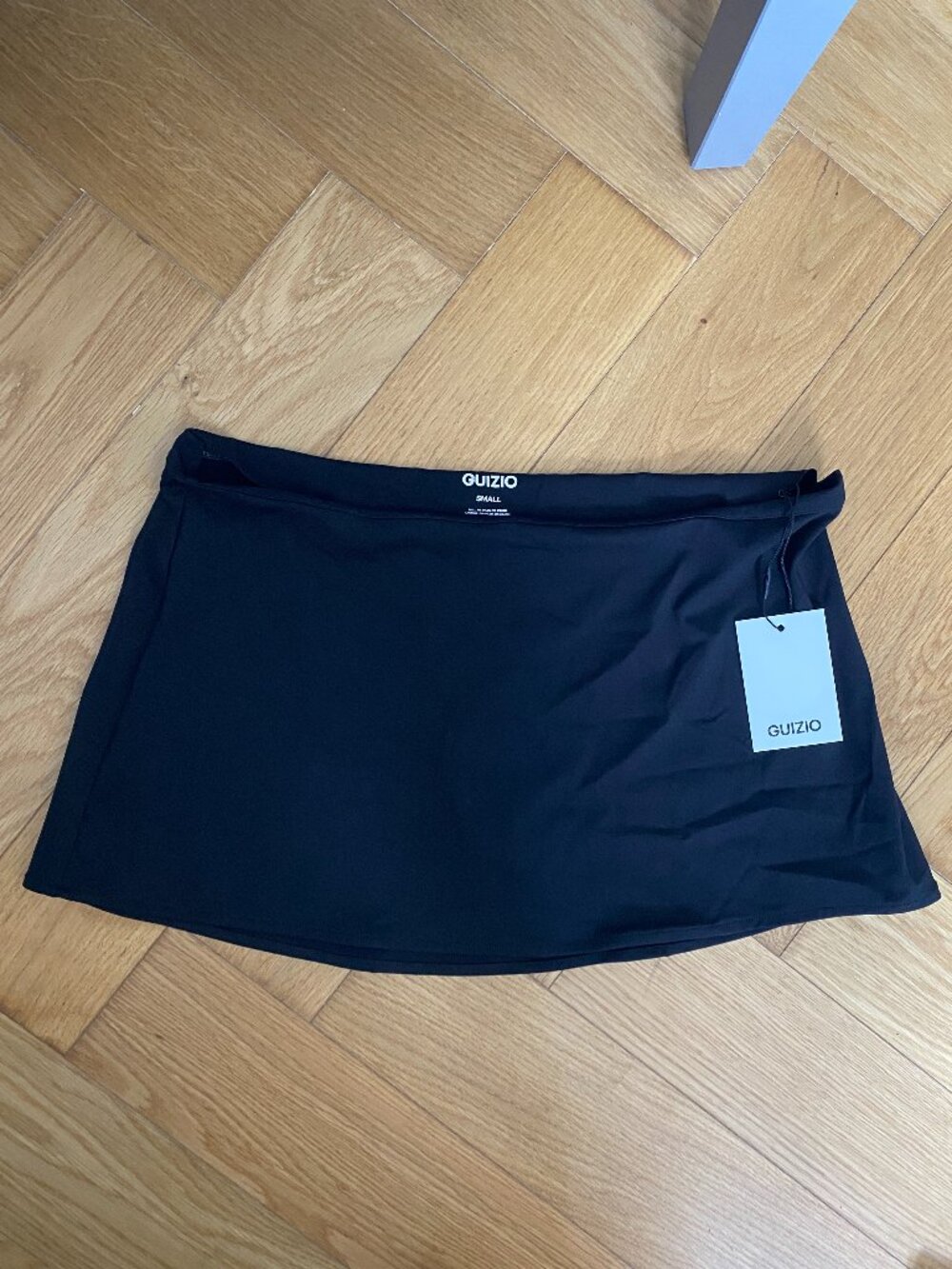 Guizio Micro Mini Stretch Skirt in Black (S)